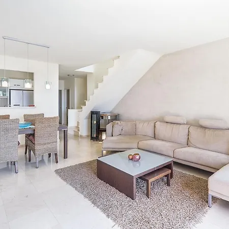 Bahia - Romen 2,4 Penthouse Sea View & Jacuzzi *